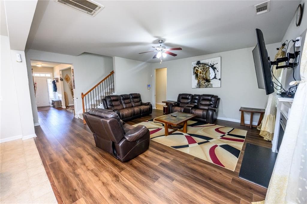 5 bedroom, 4 bathroom, 3,576 sq ft single family residence for sale at 8137 Nolan Trail, Snellville, GA 30039 — photo 8