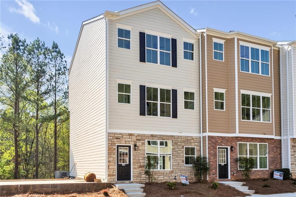 4 bedroom, 3 bathroom, 1,740 sq ft townhouse for rent at 199 Riverstone Commons Circle, Canton, GA 30114 for $2,100 a month — photo 1 of 30
