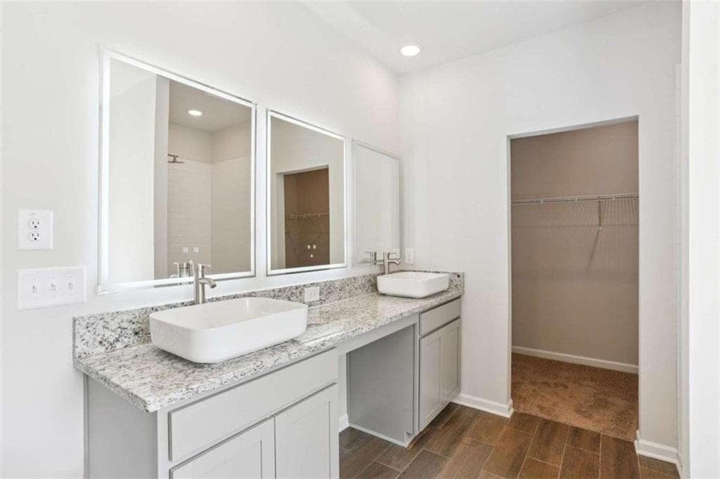 4 bedroom, 3 bathroom, 2,000 sq ft single family residence under contract at 476 Orwell Drive, Social Circle, GA 30025 — photo 5