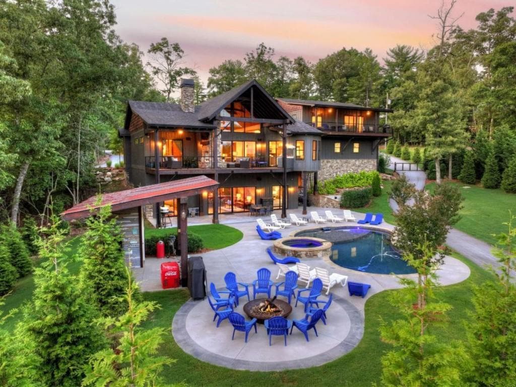 6 bedroom, 8 bathroom, 5,103 sq ft single family residence for sale at 66 Rome Point, Blue Ridge, GA 30513
