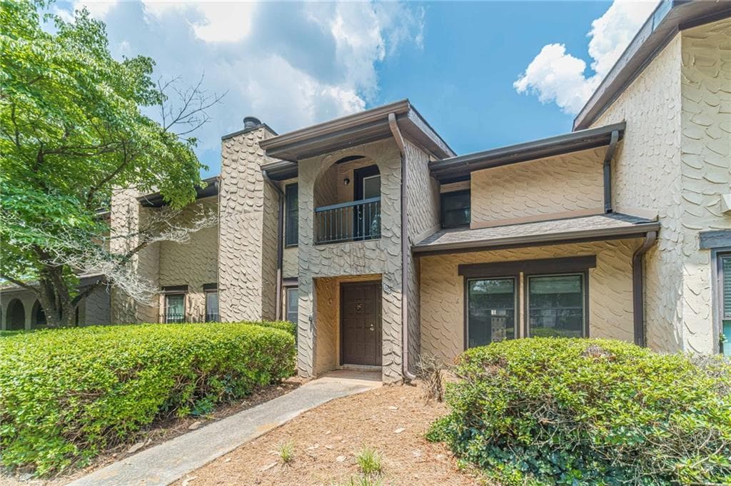 6217 Barcelona Drive, Peachtree Corners, GA 30092 — most recent listing photo