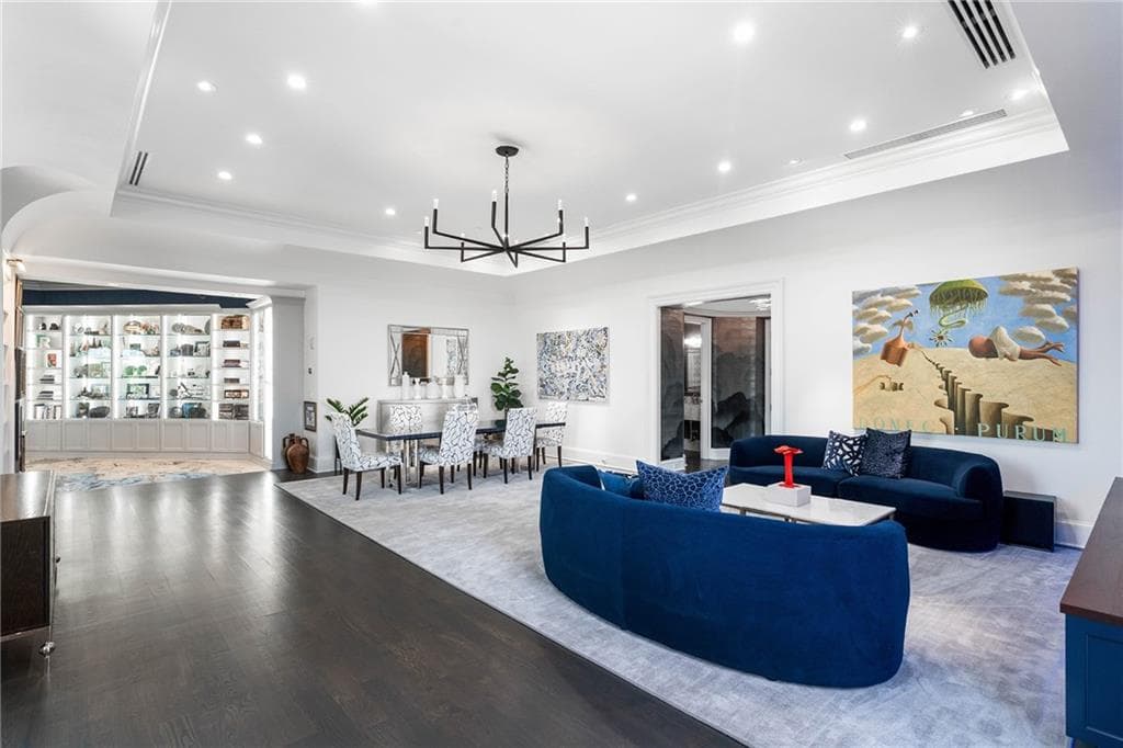 3 bedroom, 3 bathroom, 3,983 sq ft condominium for sale at 3286 Northside Parkway PH2, Atlanta, GA 30327 — photo 5