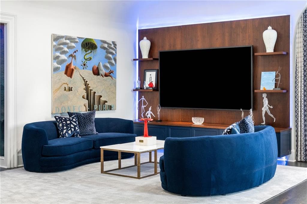 3 bedroom, 3 bathroom, 3,983 sq ft condominium for sale at 3286 Northside Parkway PH2, Atlanta, GA 30327 — photo 8