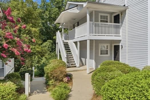 2 bedroom, 2 bathroom, 1,166 sq ft condominium for sale at 2698 Suwanee Way, Marietta, GA 30067 — photo 6