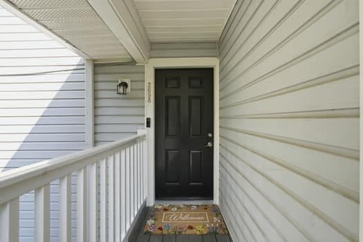2 bedroom, 2 bathroom, 1,166 sq ft condominium for sale at 2698 Suwanee Way, Marietta, GA 30067 — photo 8