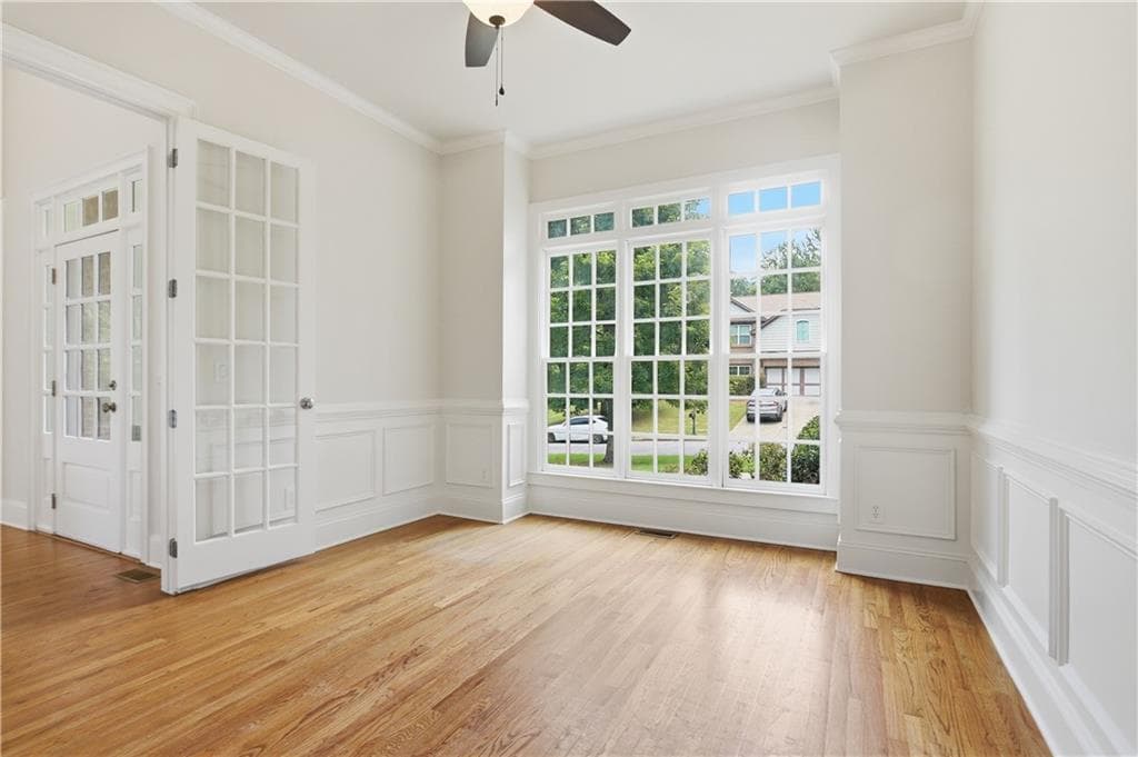 8 bedroom, 5 bathroom, 5,151 sq ft single family residence under contract at 5085 Arcanum Place, Cumming, GA 30040 — photo 7