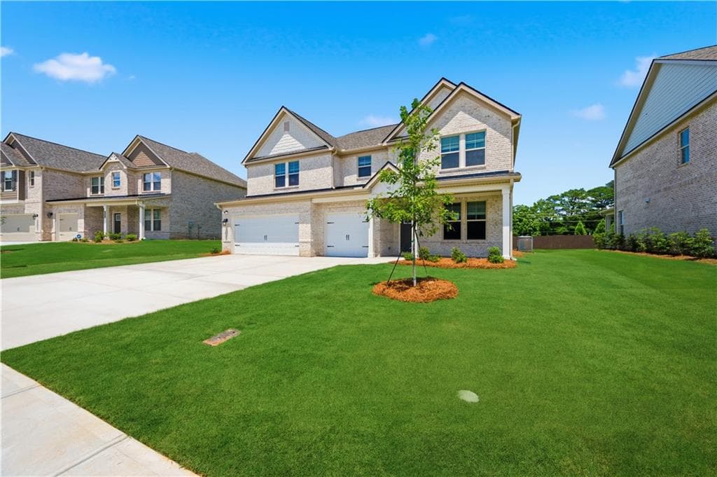 5 bedroom, 3 bathroom, 3,148 sq ft single family residence under contract at 2566 Cadenza Circle, Dacula, GA 30019 — photo 2