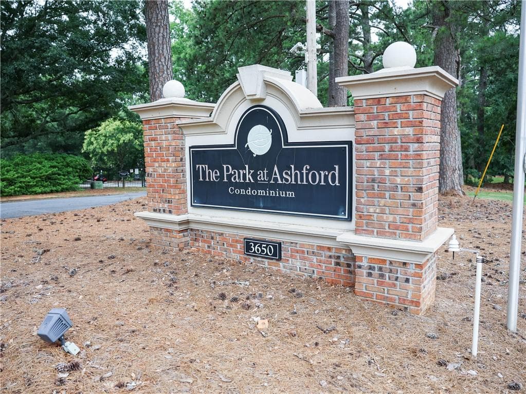1 bedroom, 1 bathroom, 756 sq ft condominium for sale at 3650 Ashford Dunwoody Road 625, Atlanta, GA 30319 — photo 6