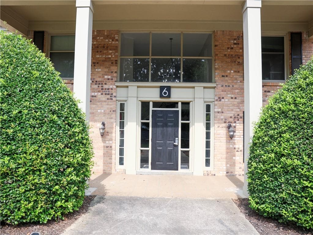 1 bedroom, 1 bathroom, 756 sq ft condominium for sale at 3650 Ashford Dunwoody Road 625, Atlanta, GA 30319 — photo 3