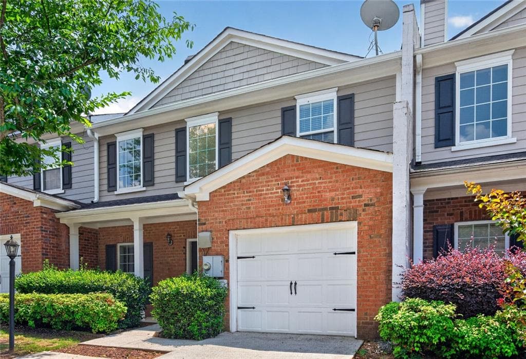 3 bedroom, 3 bathroom, 1,797 sq ft townhouse for sale at 4319 Buford Valley Way, Buford, GA 30518 — photo 4