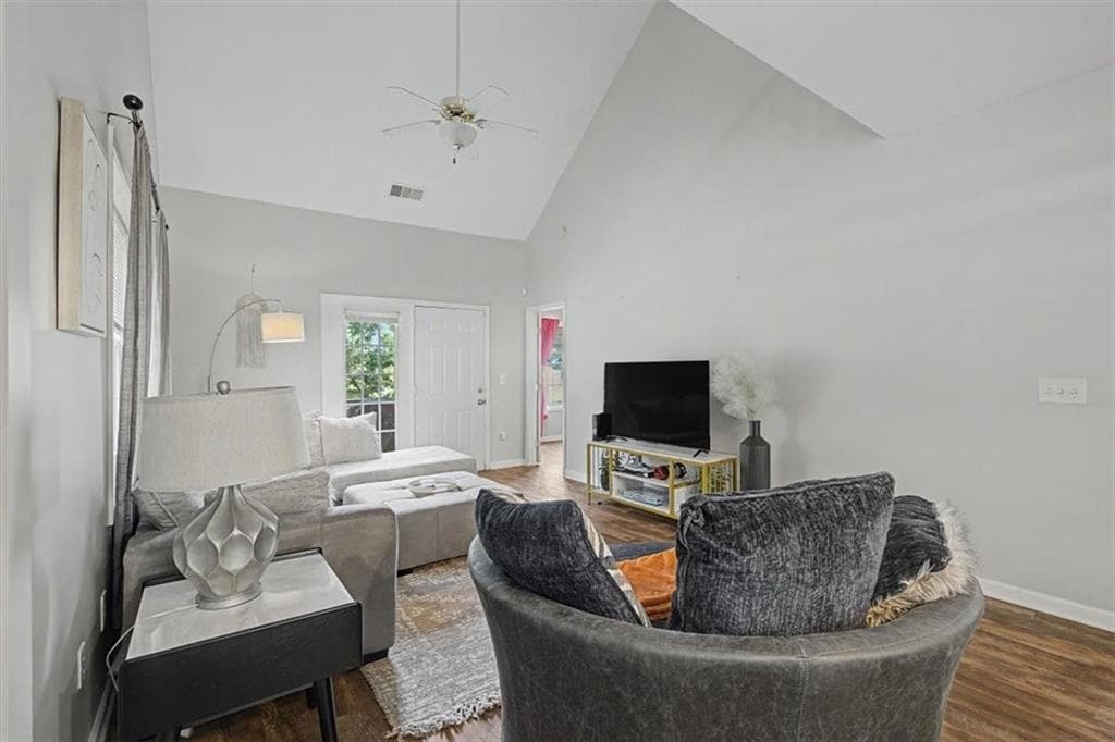 2 bedroom, 3 bathroom, 1,649 sq ft condominium for sale at 330 General Wheeler Drive, Kennesaw, GA 30144 — photo 9