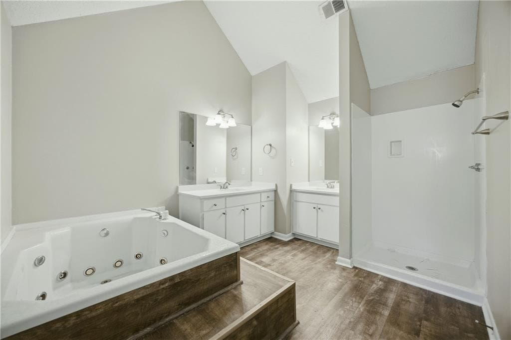 5 bedroom, 4 bathroom, 3,021 sq ft single family residence for sale at 10285 Timberstone Road, Alpharetta, GA 30022 — photo 8
