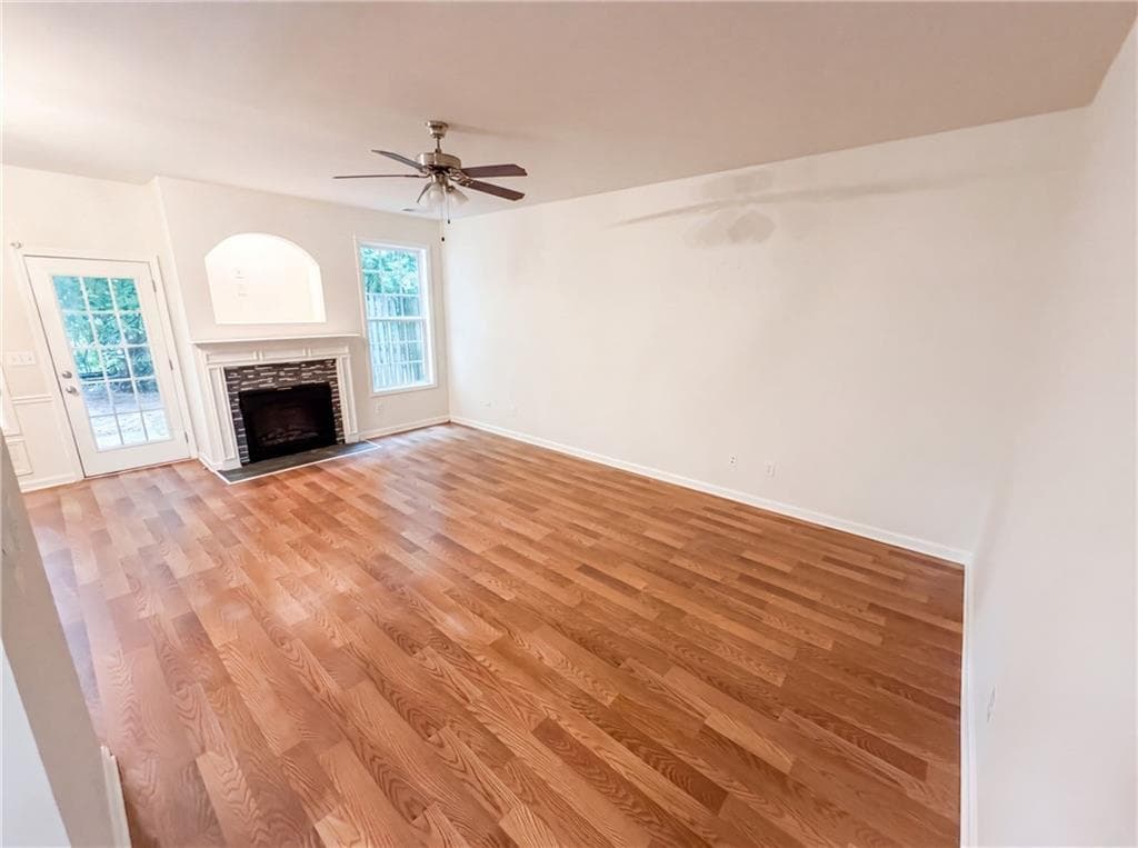 3 bedroom, 3 bathroom, 1,574 sq ft townhouse for sale at 2111 Ferentz Trace, Norcross, GA 30071 — photo 7