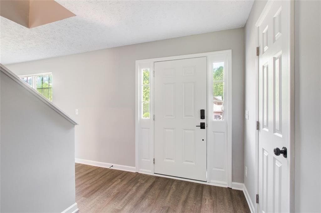 4 bedroom, 3 bathroom, 2,152 sq ft single family residence for sale at 4110 Ridgebrook Bend, Cumming, GA 30028 — photo 10