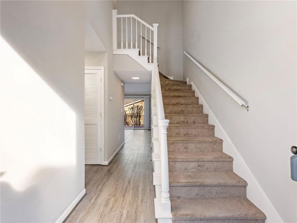 2 bedroom, 3 bathroom, 1,380 sq ft townhouse for rent at 6500 Gaines Ferry Road 32248811, Flowery Branch, GA 30542 for $1,750 a month — photo 2