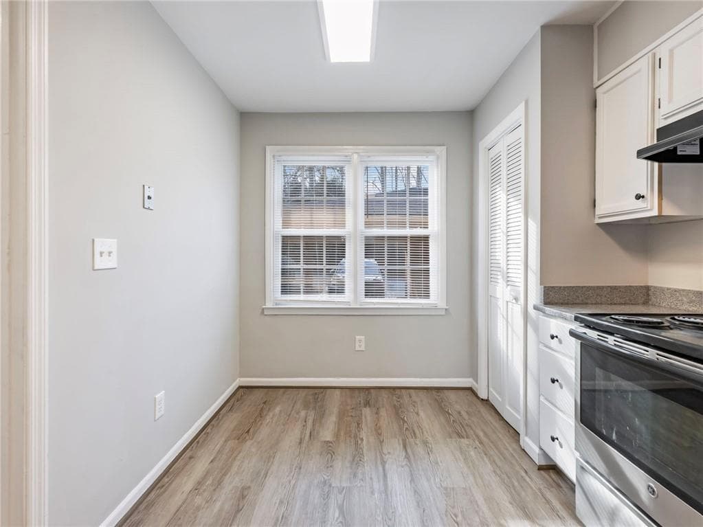 2 bedroom, 3 bathroom, 1,380 sq ft townhouse for rent at 6500 Gaines Ferry Road 32248811, Flowery Branch, GA 30542 for $1,750 a month — photo 5