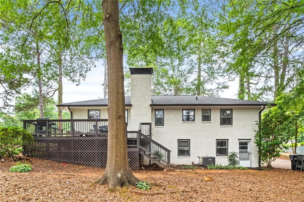 4 bedroom, 3 bathroom, 2,260 sq ft single family residence for rent at 262 Church Road, Marietta, GA 30060 for $4,000 a month — photo 3