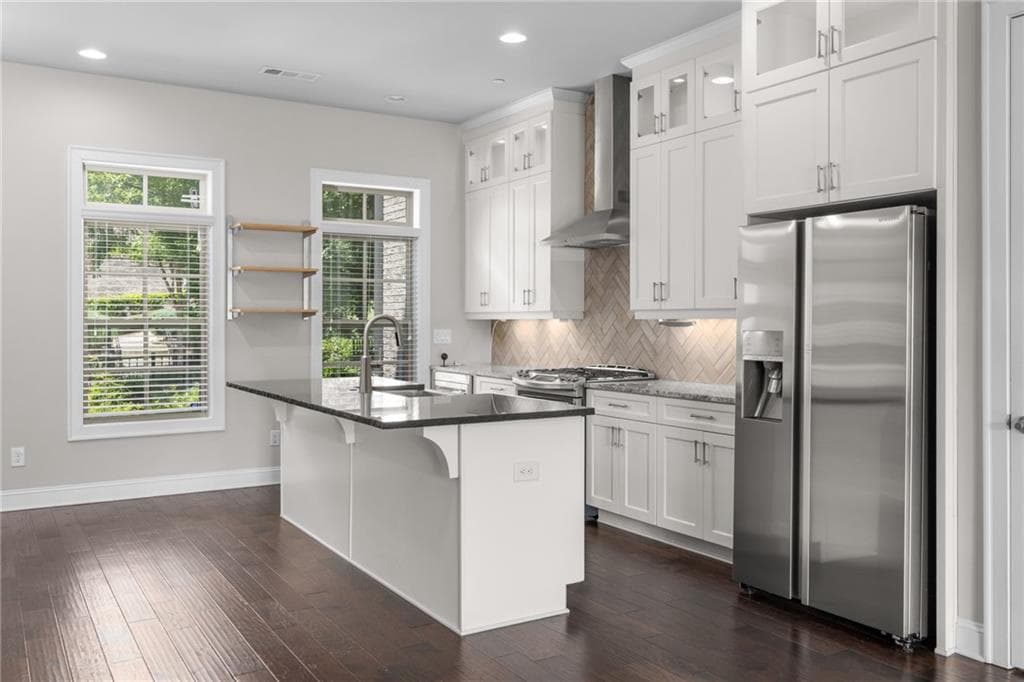 3 bedroom, 4 bathroom, 2,237 sq ft townhouse for sale at 4147 Township Parkway, Atlanta, GA 30342 — photo 7