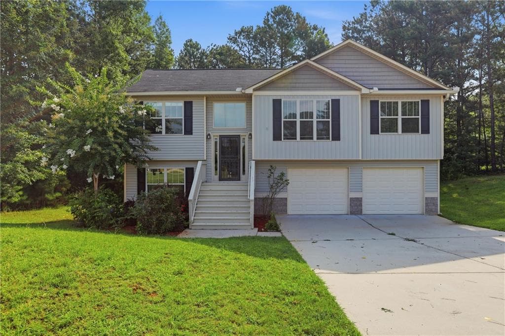 4 bedroom, 3 bathroom, 1,937 sq ft single family residence under contract at 77 Walnut Creek Court, Dallas, GA 30157