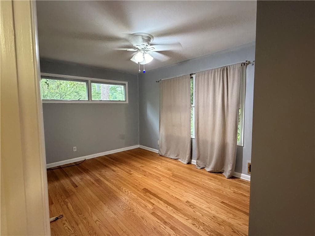 3 bedroom, 2 bathroom, 1,774 sq ft single family residence for sale at 3284 Embry Circle, Atlanta, GA 30341 — photo 8
