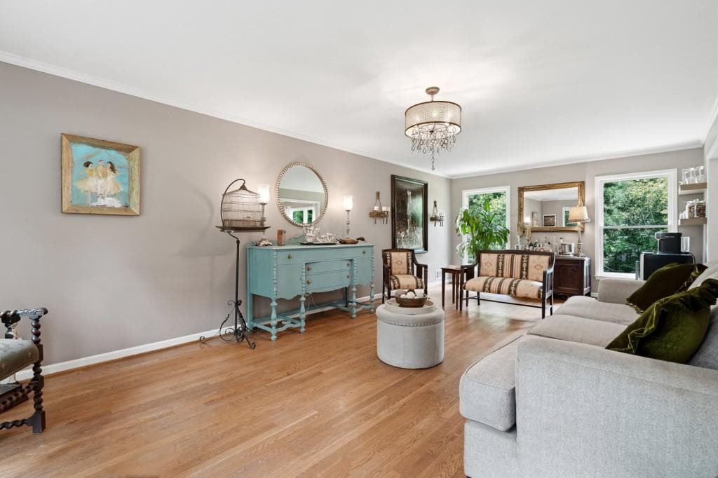 4 bedroom, 3 bathroom, 2,740 sq ft single family residence under contract at 1722 Kellogg Springs Drive, Atlanta, GA 30338 — photo 4