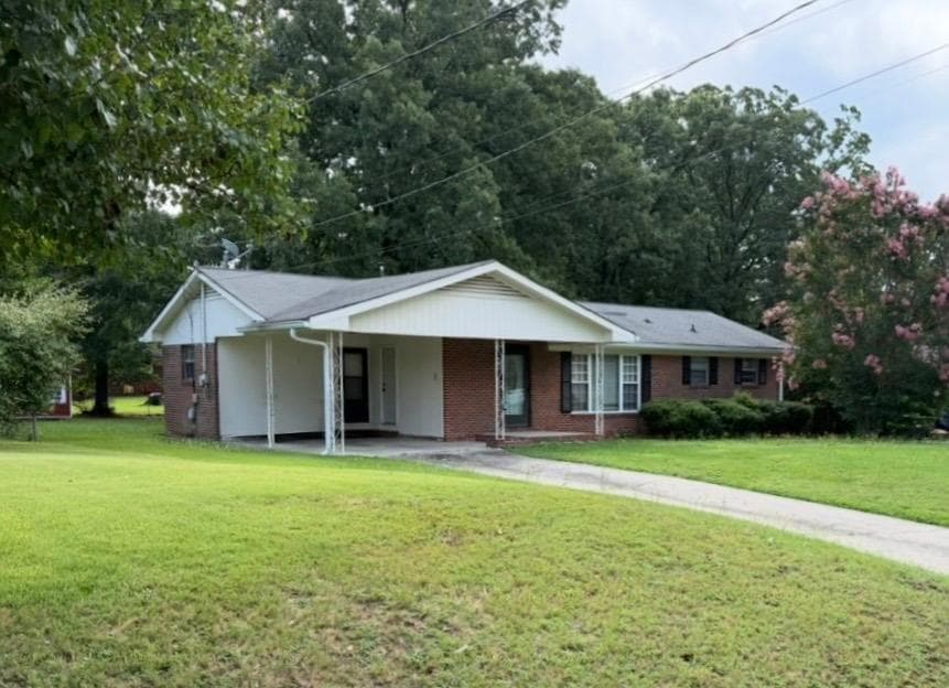 3 bedroom, 2 bathroom, 1,259 sq ft single family residence sold at 117 Chief Vann Drive, Rome, GA 30165