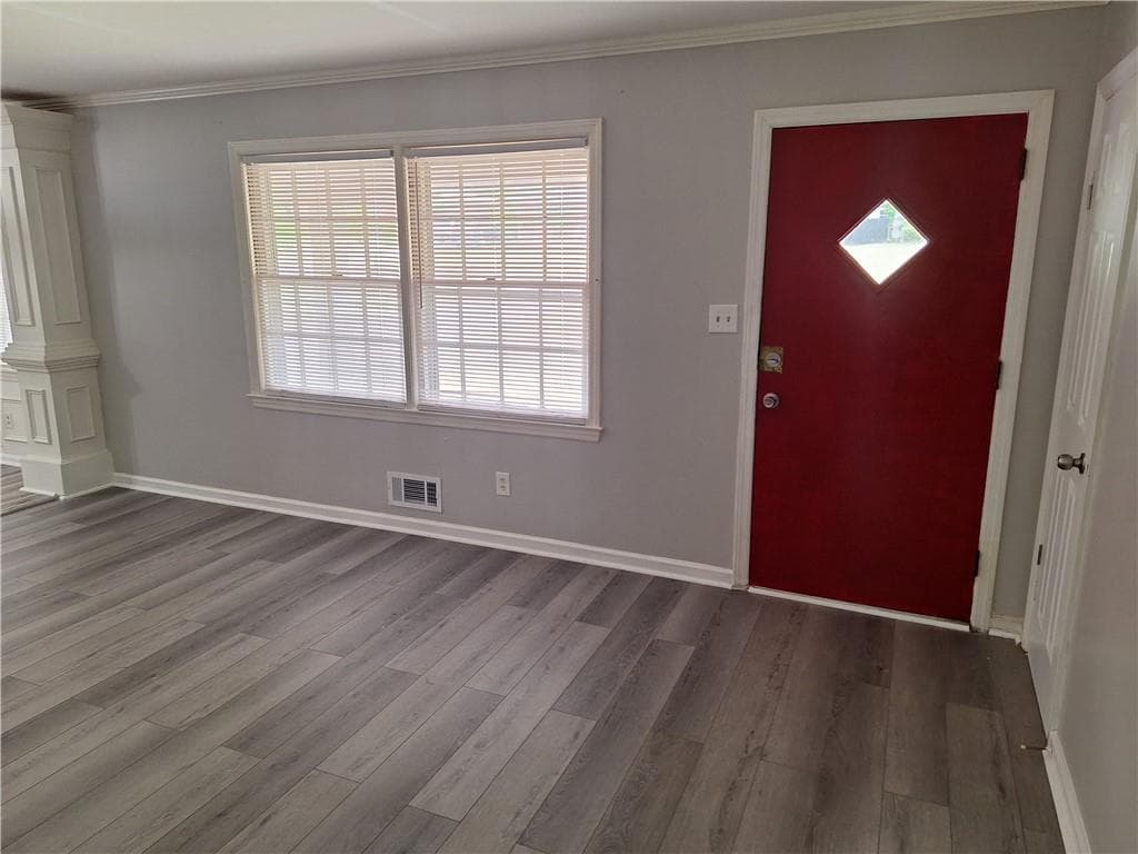 3 bedroom, 2 bathroom single family residence for rent at 4609 Hopewell Road, Atlanta, GA 30337 for $1,950 a month — photo 4
