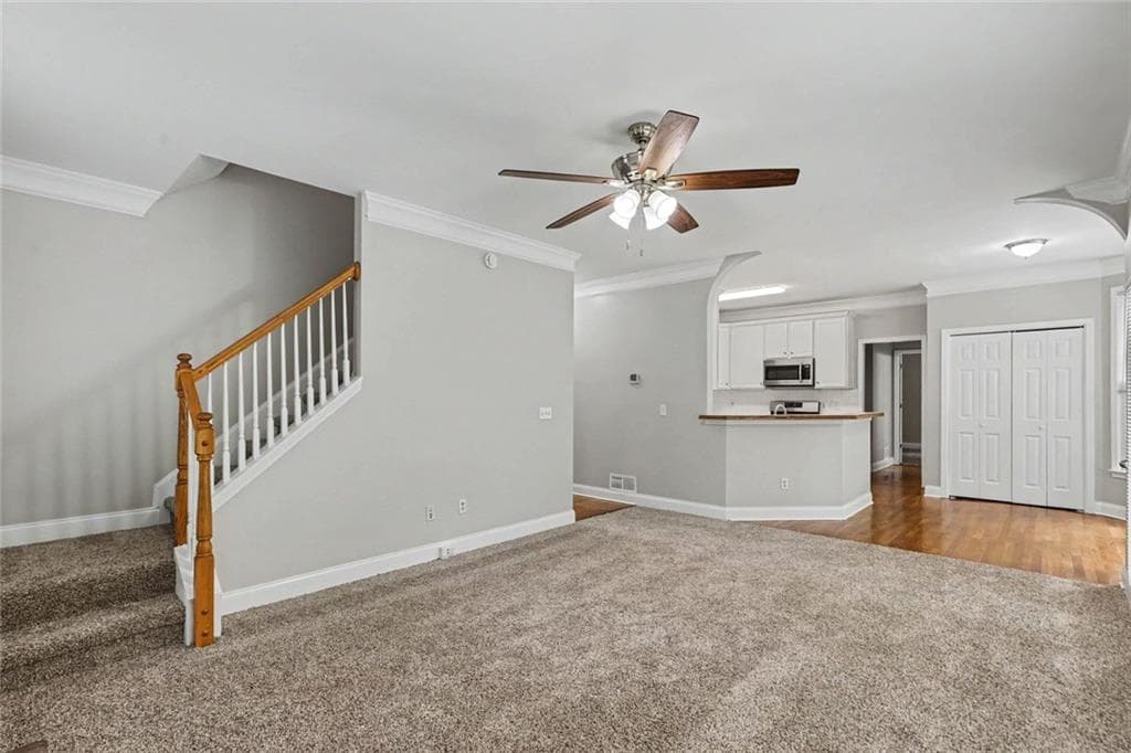 5 bedroom, 3 bathroom, 2,659 sq ft single family residence for sale at 5014 Lake Hollow, Douglasville, GA 30135 — photo 8