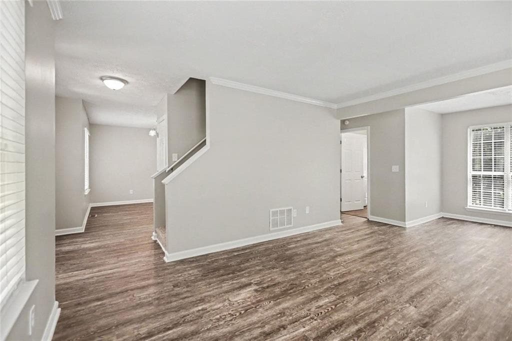 3 bedroom, 3 bathroom, 2,220 sq ft single family residence for sale at 3002 Cascade Manor Drive, Decatur, GA 30034 — photo 10
