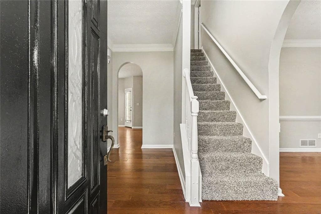 4 bedroom, 4 bathroom, 2,561 sq ft single family residence for sale at 4330 Smithson Creek Drive, Ellenwood, GA 30294 — photo 5