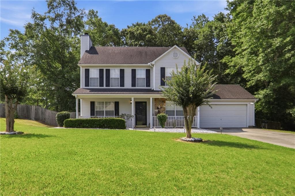 3 bedroom, 3 bathroom, 1,532 sq ft home for sale at 3740 Michaels Creek Way, Loganville, GA