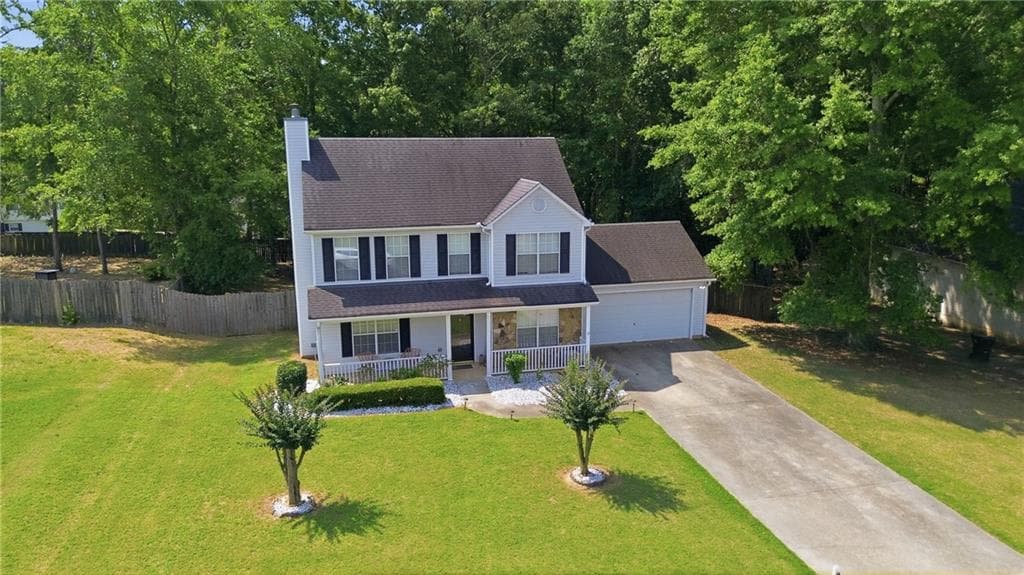 3 bedroom, 3 bathroom, 1,532 sq ft single family residence for sale at 3740 Michaels Creek Way, Loganville, GA 30052 — photo 4