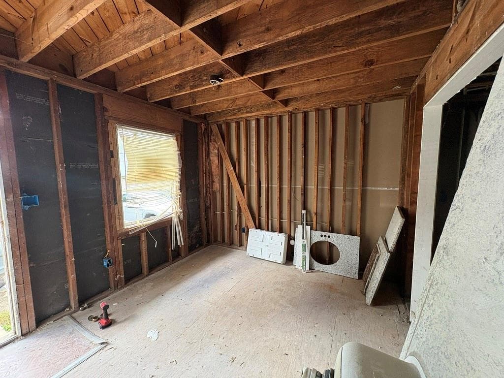 2 bedroom, 2 bathroom, 1,728 sq ft townhouse for sale at 2604 Campbellton Road 2G, Atlanta, GA 30311 — photo 10