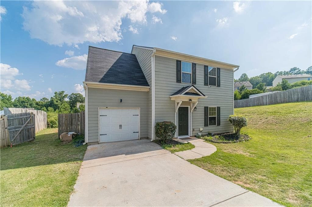 4 bedroom, 3 bathroom, 1,596 sq ft single family residence for sale at 707 Nonsuch Court, Winder, GA 30680 — photo 3