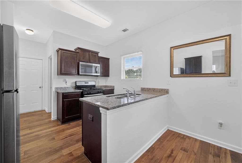 4 bedroom, 3 bathroom, 1,596 sq ft single family residence for sale at 707 Nonsuch Court, Winder, GA 30680 — photo 9