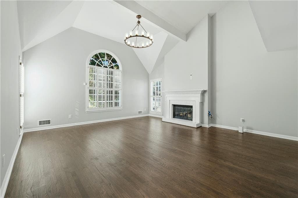 3 bedroom, 3 bathroom, 2,273 sq ft single family residence for sale at 1122 Club Trace, Atlanta, GA 30319 — photo 2