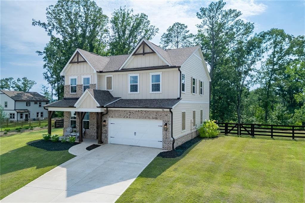 4 bedroom, 3 bathroom, 2,637 sq ft single family residence for sale at 7670 Homer Drive, Cumming, GA 30028 — photo 3