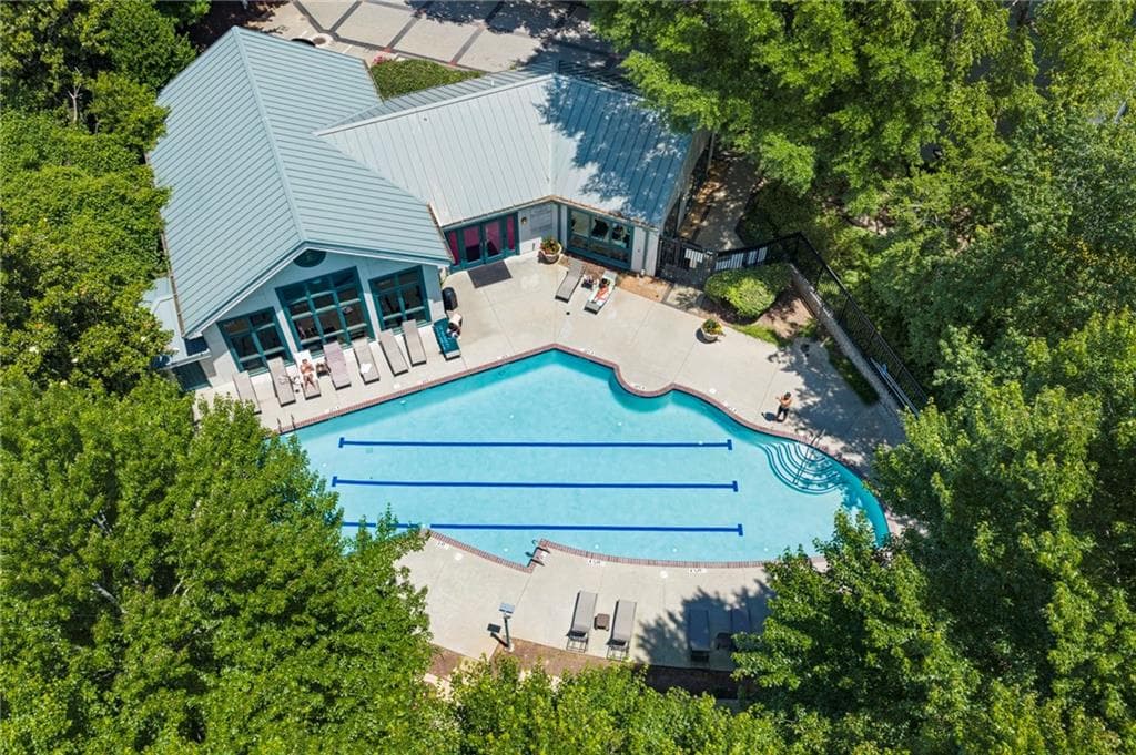 1 bedroom, 1 bathroom, 543 sq ft condominium for sale at 2870 Pharr Court South 2708, Atlanta, GA 30305 — photo 9