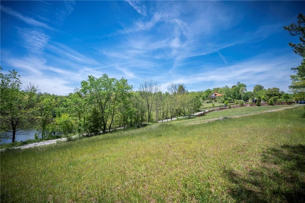 single family residence under contract at LT2-2a Waterstone Way, Mineral Bluff, GA 30559 — photo 2