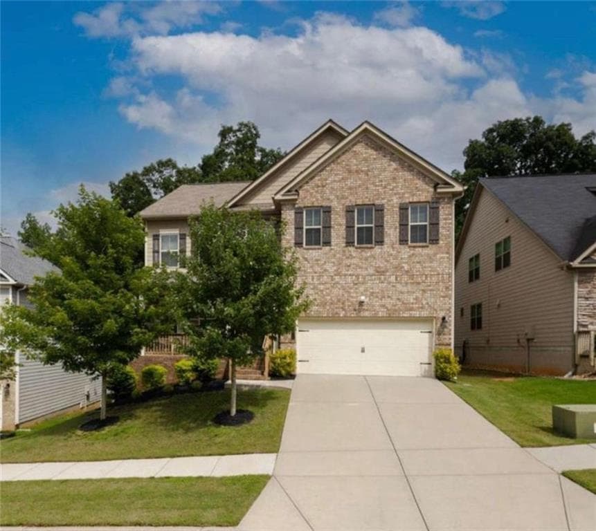 4 bedroom, 4 bathroom, 3,016 sq ft single family residence under contract at 565 Lance View Lane, Lawrenceville, GA 30045