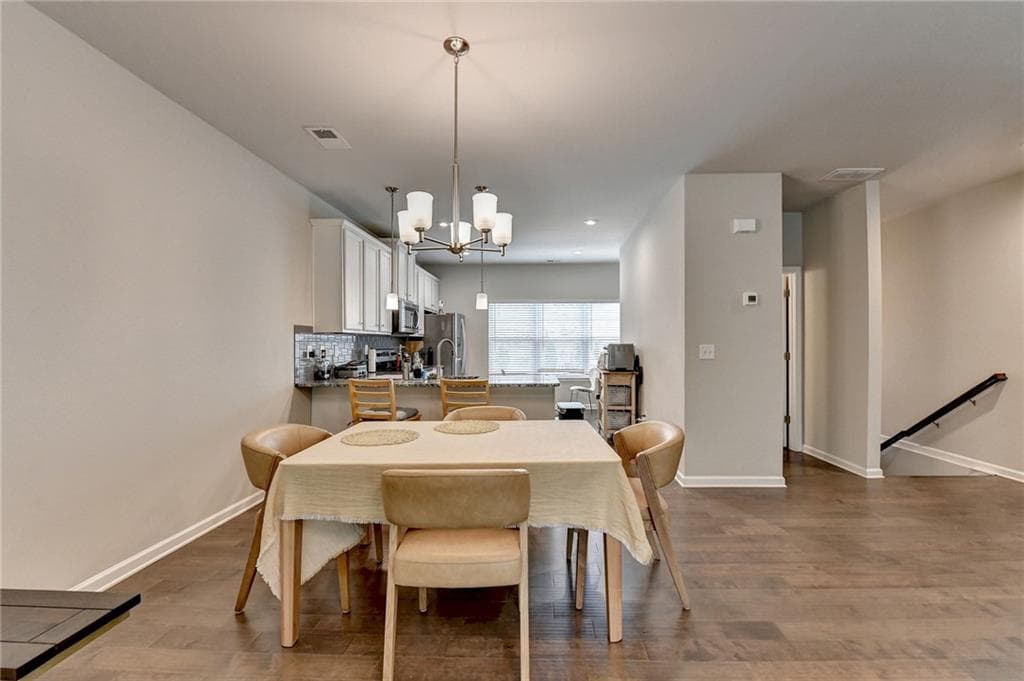 3 bedroom, 4 bathroom, 2,084 sq ft townhouse for sale at 2719 Hedgeway Circle, Kennesaw, GA 30144 — photo 9