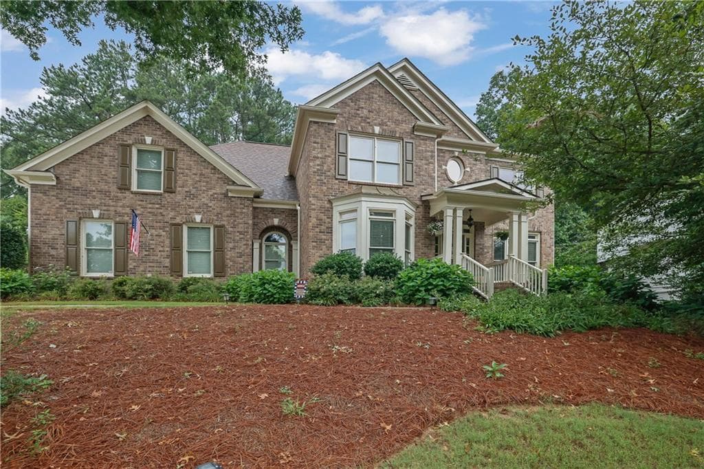 5 bedroom, 5 bathroom, 4,117 sq ft single family residence for sale at 210 River Laurel Way, Woodstock, GA 30188 — photo 2