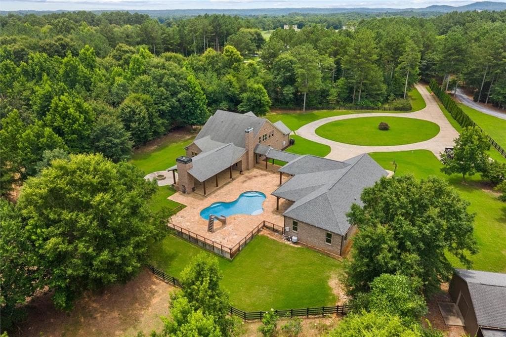5 bedroom, 4 bathroom, 5,698 sq ft single family residence for sale at 1600 Old Alabama Road, Taylorsville, GA 30178 — photo 2