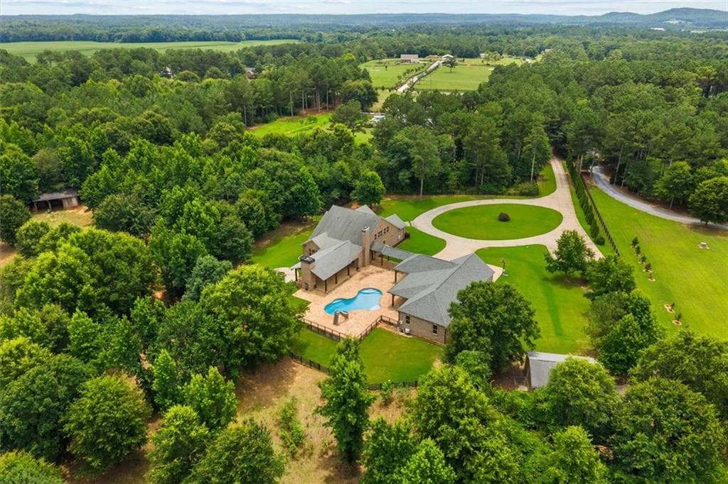 5 bedroom, 4 bathroom, 5,698 sq ft single family residence for sale at 1600 Old Alabama Road, Taylorsville, GA 30178 — photo 4