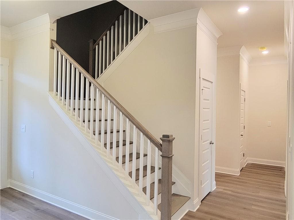 6 bedroom, 4 bathroom, 3,854 sq ft single family residence for sale at 1960 Duncans Mill Lane, Jefferson, GA 30549 — photo 8