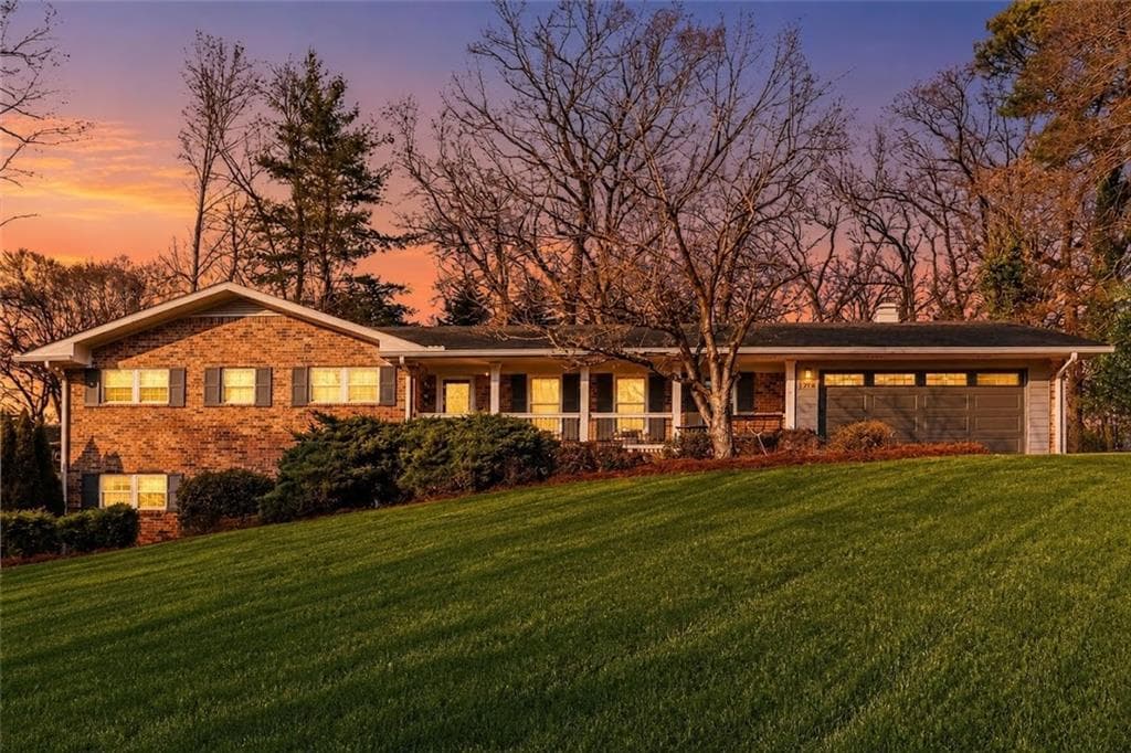 4 bedroom, 2 bathroom, 2,600 sq ft single family residence sold at 2478 Brookhurst Drive, Atlanta, GA 30338
