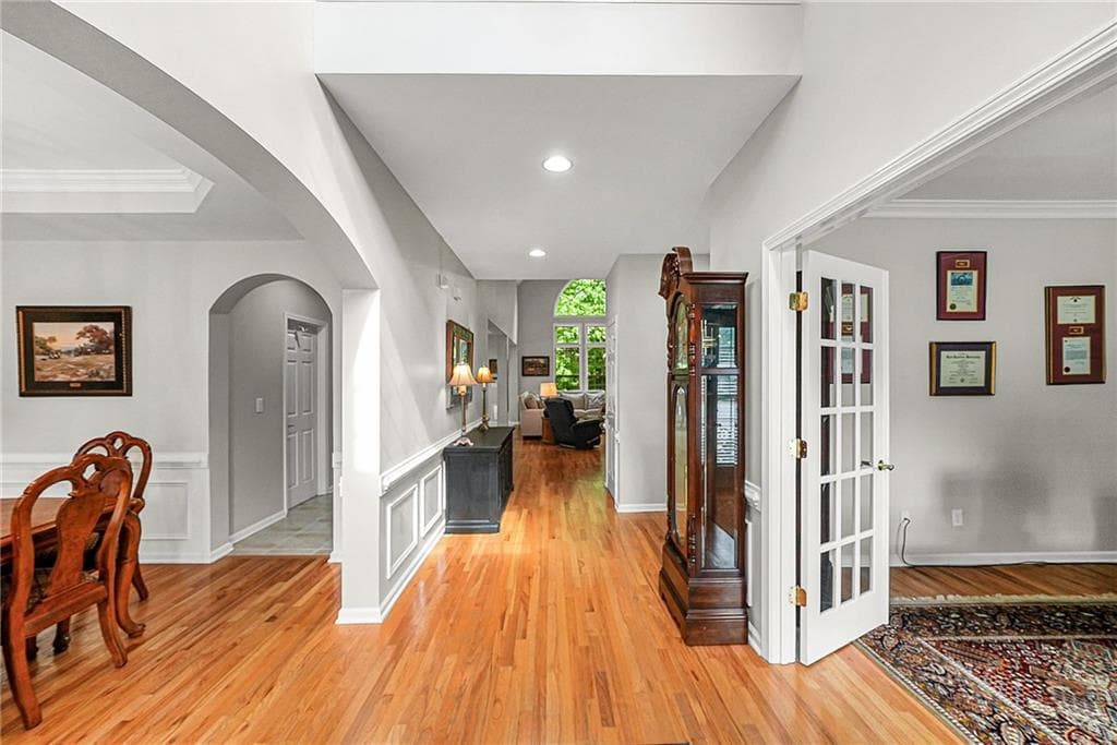 5 bedroom, 4 bathroom, 4,133 sq ft single family residence for sale at 103 Thundering Hills Ridge, Canton, GA 30114 — photo 4