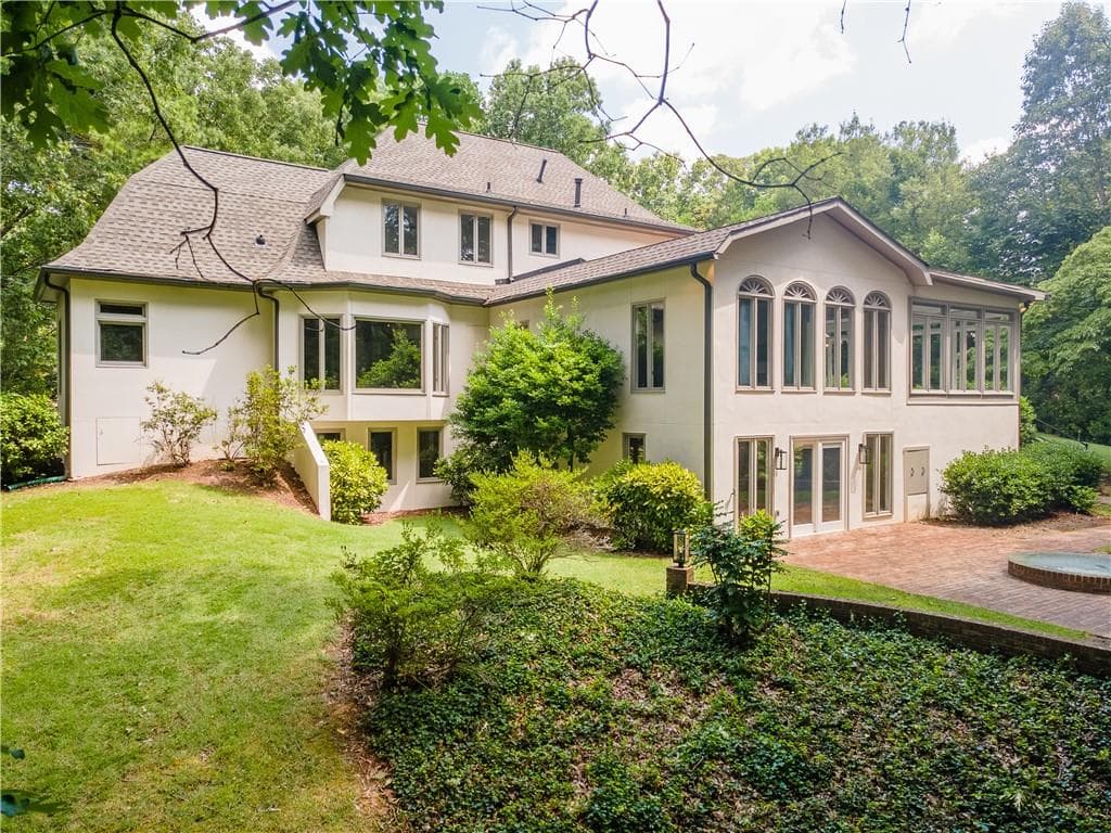 5 bedroom, 5 bathroom, 7,132 sq ft single family residence for sale at 4010 Paper Mill Road, Marietta, GA 30067 — photo 4
