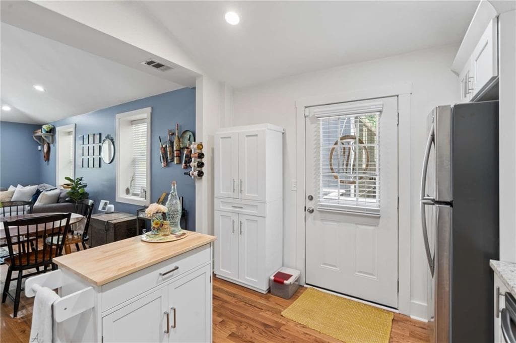 3 bedroom, 2 bathroom, 1,238 sq ft single family residence for sale at 1303 Elizabeth Avenue, Atlanta, GA 30310 — photo 10