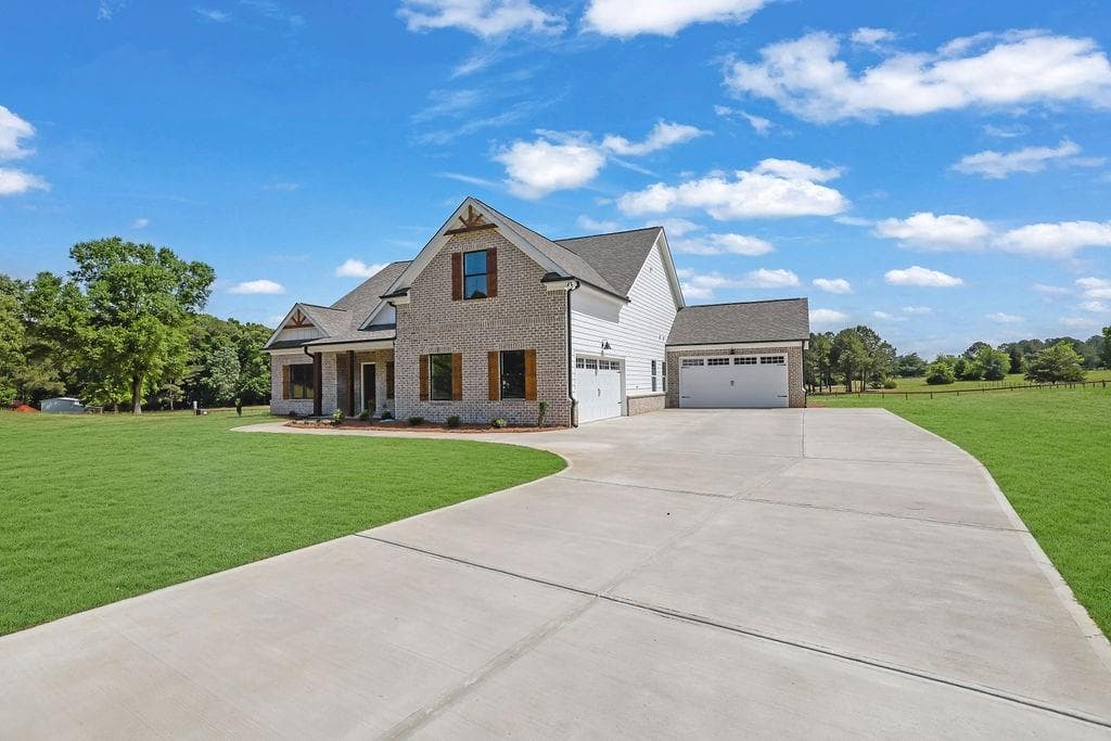 4 bedroom, 4 bathroom, 2,844 sq ft single family residence for sale at 3757 Lower Tanner Bridge Road, Monroe, GA 30656